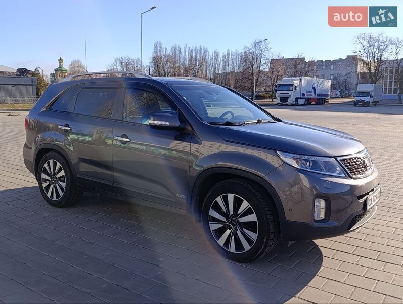 Внедорожник / Кроссовер Kia Sorento 2015 в Черкассах