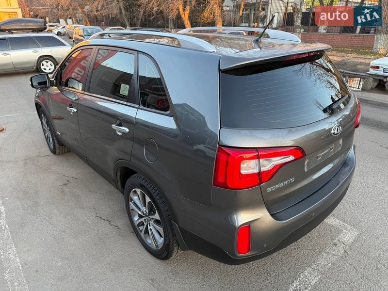 Внедорожник / Кроссовер Kia Sorento 2013 в Одессе фото 5 Внедорожник / Кроссовер Kia Sorento 2013 в Одессе