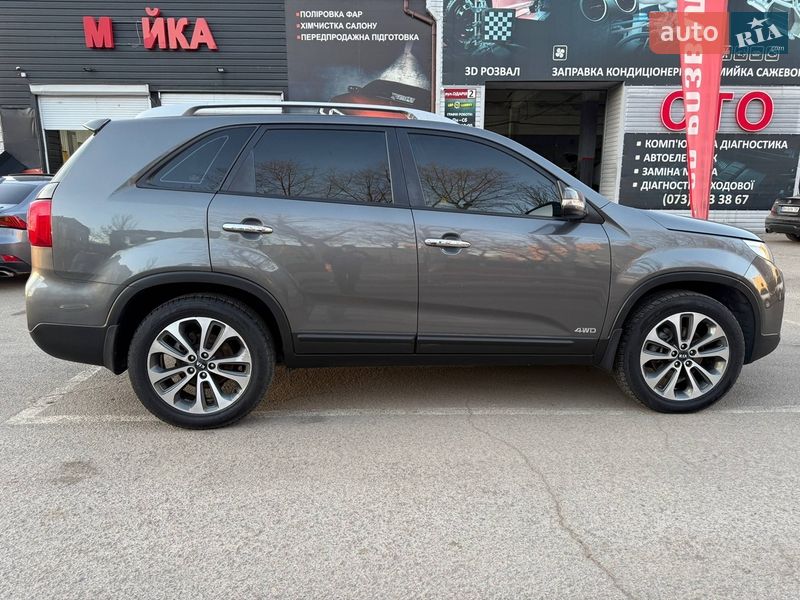 Внедорожник / Кроссовер Kia Sorento 2013 в Одессе фото 7 Внедорожник / Кроссовер Kia Sorento 2013 в Одессе