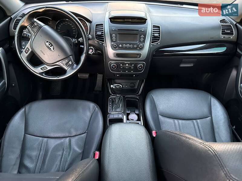 Внедорожник / Кроссовер Kia Sorento 2013 в Одессе фото 28 Внедорожник / Кроссовер Kia Sorento 2013 в Одессе