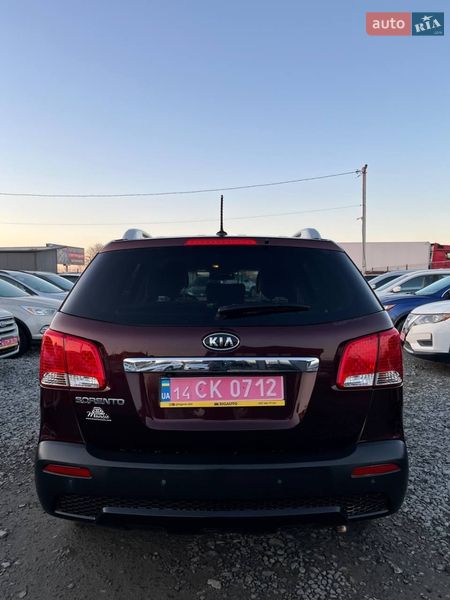 Внедорожник / Кроссовер Kia Sorento 2013 в Львове