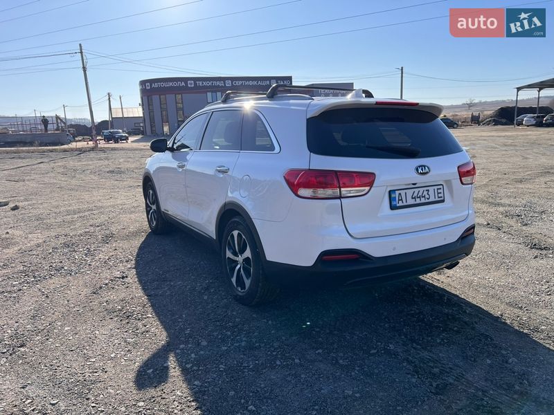Позашляховик / Кросовер Kia Sorento 2015 в Ірпені