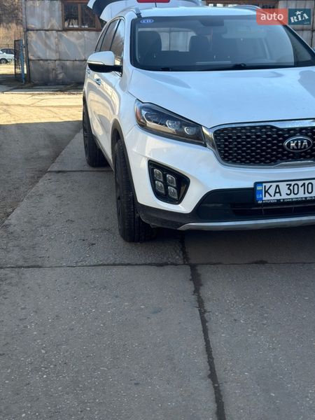 Внедорожник / Кроссовер Kia Sorento 2017 в Ивано-Франковске