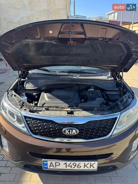 Позашляховик / Кросовер Kia Sorento 2014 в Чернівцях
