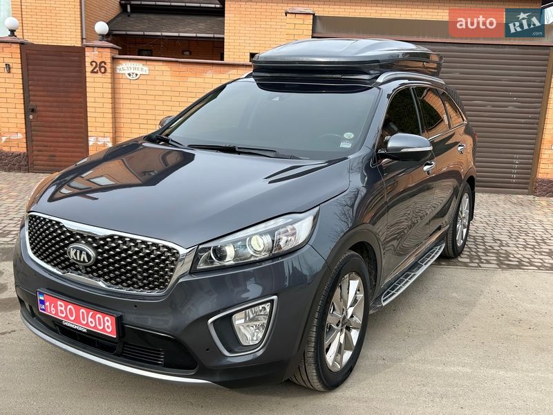 Внедорожник / Кроссовер Kia Sorento 2015 в Одессе