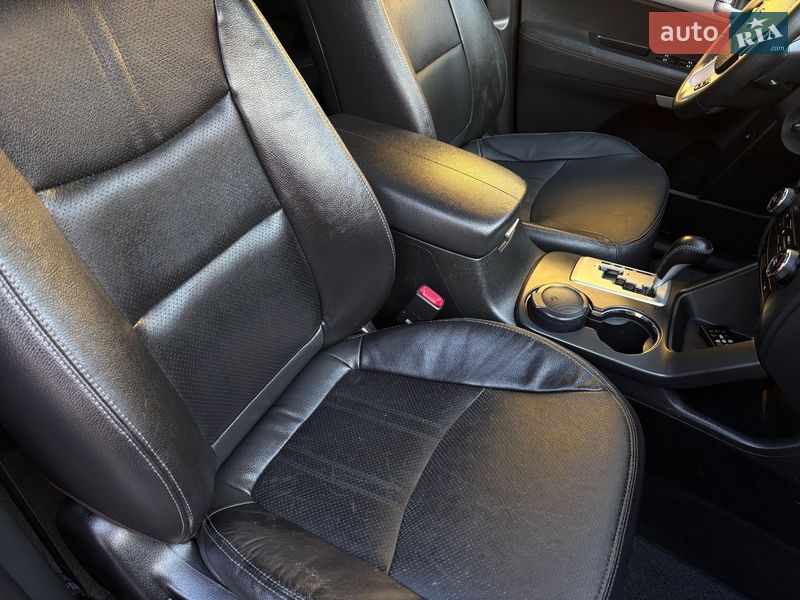 Позашляховик / Кросовер Kia Sorento 2011 в Рівному