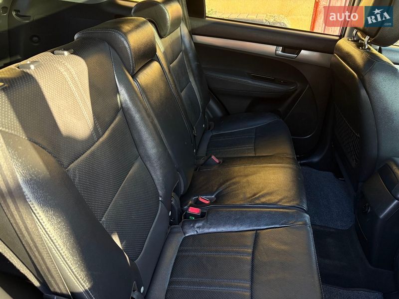 Позашляховик / Кросовер Kia Sorento 2011 в Рівному