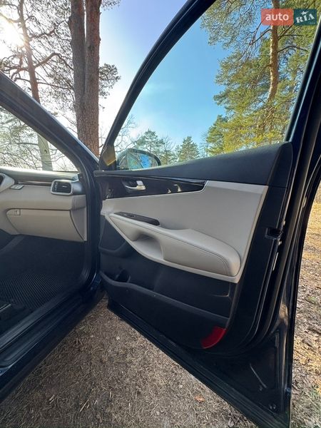 Внедорожник / Кроссовер Kia Sorento 2016 в Чернигове