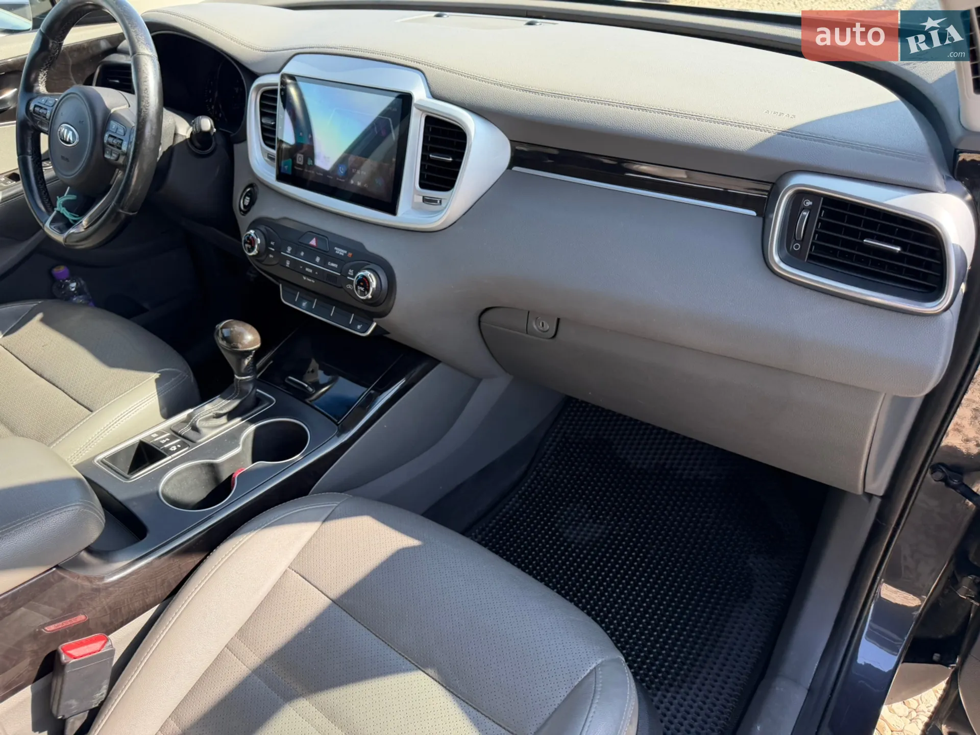 2016 Kia Sorento - мініатюра 27