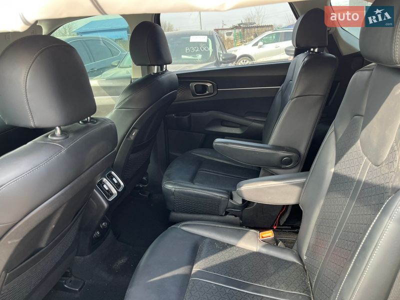 Внедорожник / Кроссовер Kia Sorento 2023 в Львове