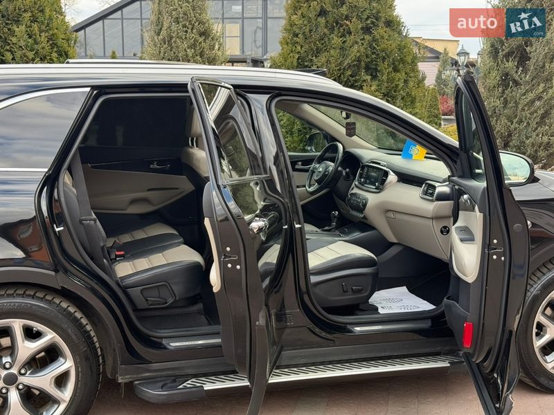 Внедорожник / Кроссовер Kia Sorento 2016 в Стрые