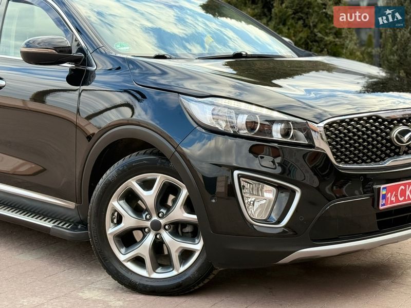 Внедорожник / Кроссовер Kia Sorento 2016 в Стрые