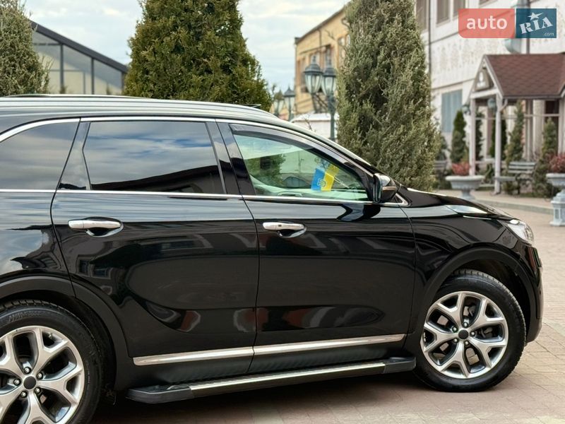 Внедорожник / Кроссовер Kia Sorento 2016 в Стрые