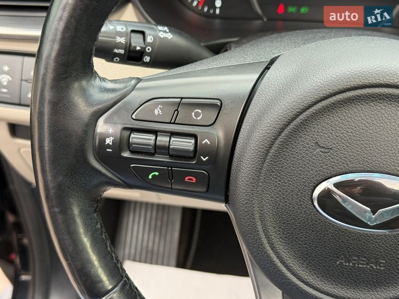 Внедорожник / Кроссовер Kia Sorento 2016 в Стрые