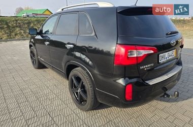 Позашляховик / Кросовер Kia Sorento 2014 в Стрию