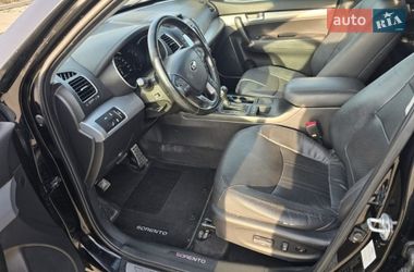 Позашляховик / Кросовер Kia Sorento 2014 в Стрию