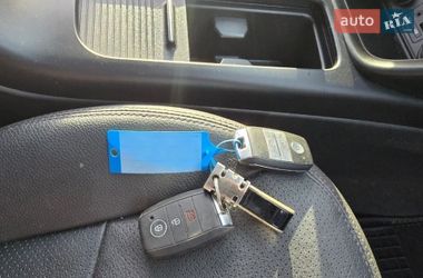 Позашляховик / Кросовер Kia Sorento 2014 в Стрию