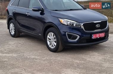Внедорожник / Кроссовер Kia Sorento 2016 в Харькове