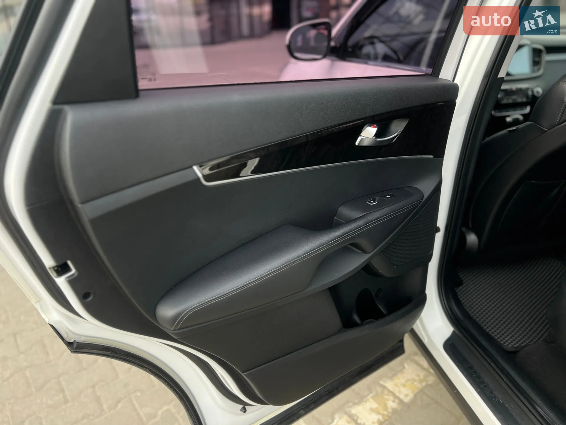 2017 Kia Sorento - мініатюра 14
