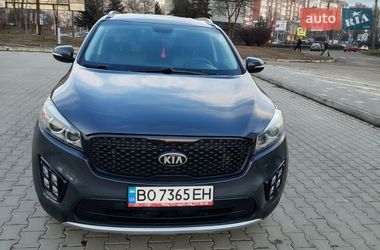 Внедорожник / Кроссовер Kia Sorento 2017 в Тернополе