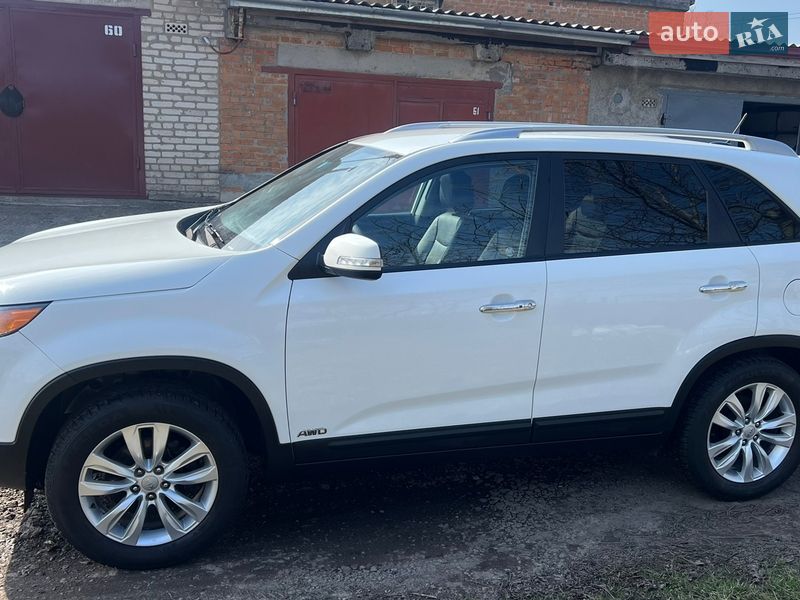 Позашляховик / Кросовер Kia Sorento 2012 в Козятині