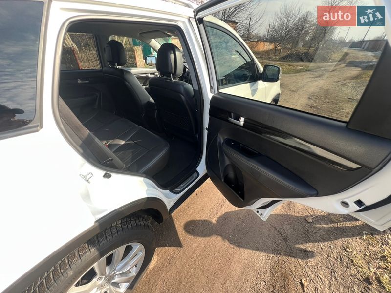 Позашляховик / Кросовер Kia Sorento 2012 в Козятині