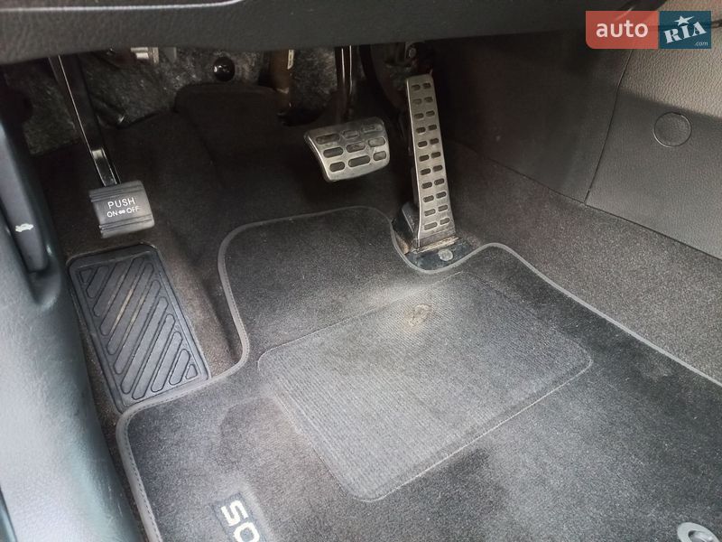 Позашляховик / Кросовер Kia Sorento 2014 в Макарові