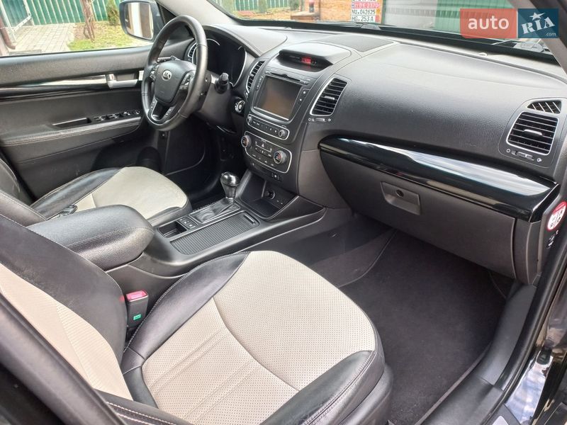 Позашляховик / Кросовер Kia Sorento 2014 в Макарові