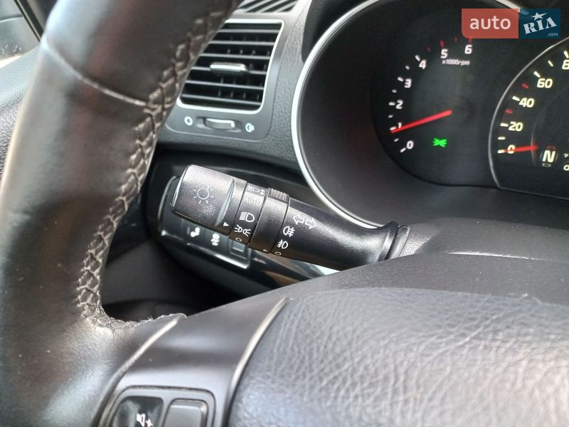 Позашляховик / Кросовер Kia Sorento 2014 в Макарові