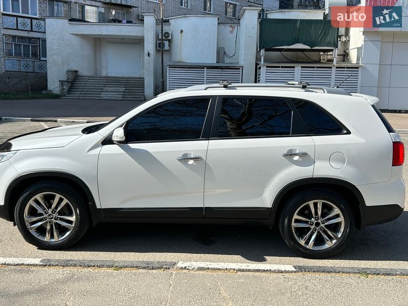 Позашляховик / Кросовер Kia Sorento 2013 в Одесі