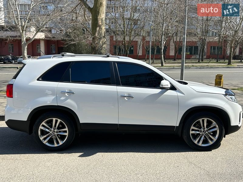 Позашляховик / Кросовер Kia Sorento 2013 в Одесі