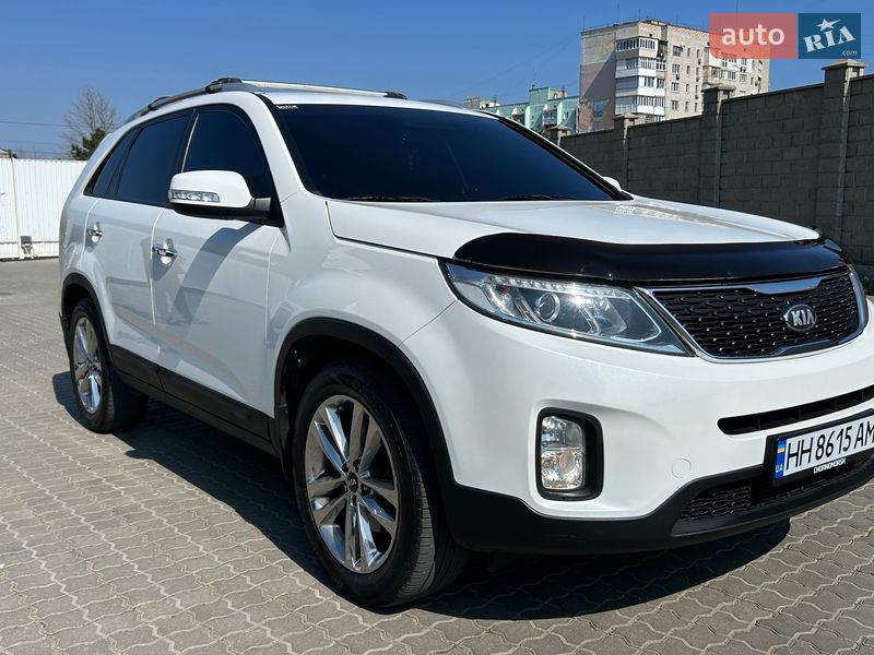 Позашляховик / Кросовер Kia Sorento 2013 в Одесі