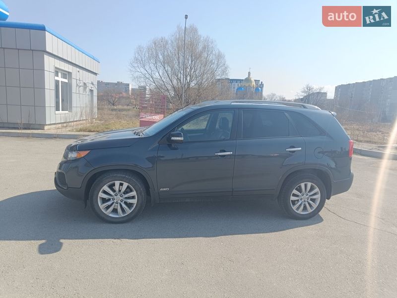 Внедорожник / Кроссовер Kia Sorento 2009 в Нетешине