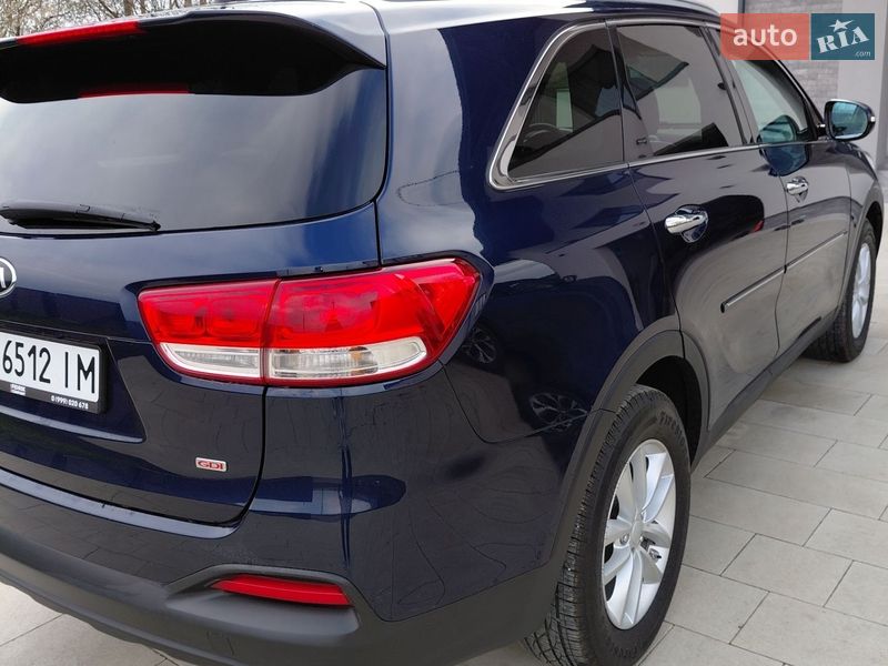 Внедорожник / Кроссовер Kia Sorento 2016 в Ивано-Франковске фото 6 Внедорожник / Кроссовер Kia Sorento 2016 в Ивано-Франковске