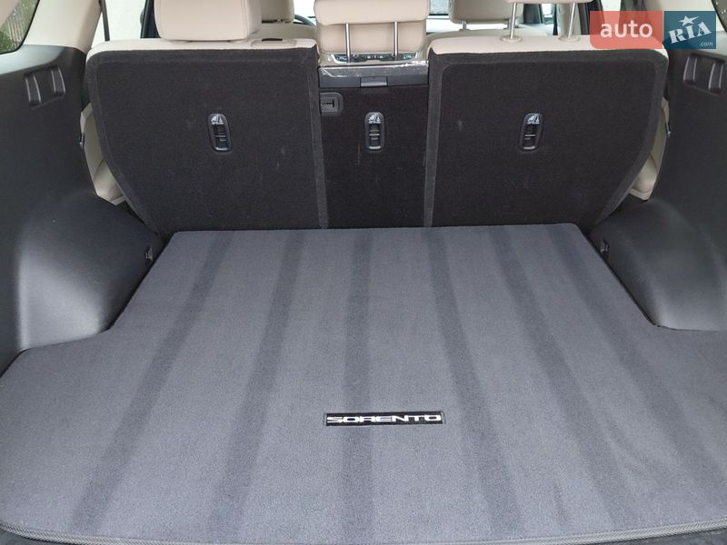 Внедорожник / Кроссовер Kia Sorento 2016 в Ивано-Франковске фото 14 Внедорожник / Кроссовер Kia Sorento 2016 в Ивано-Франковске