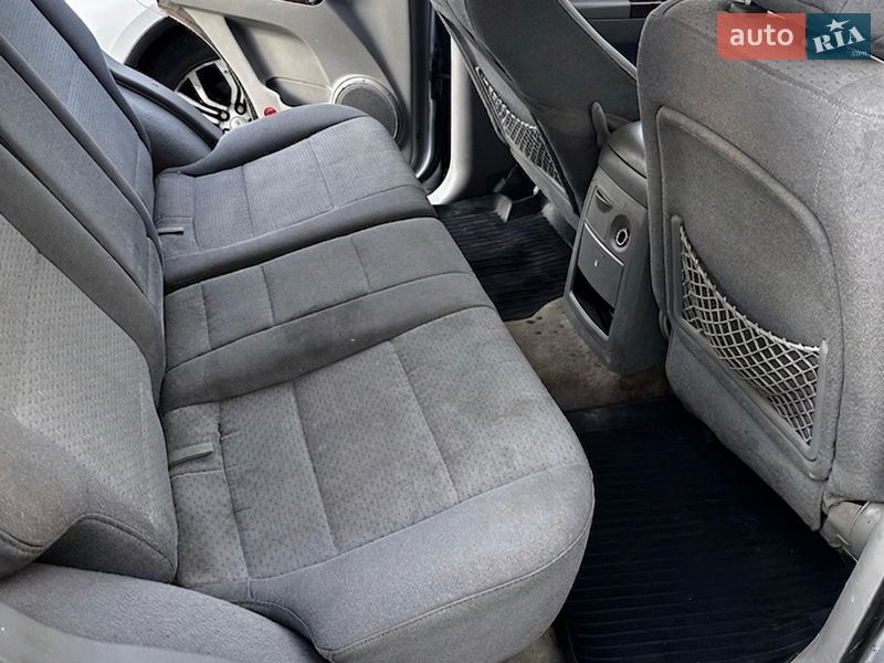 Внедорожник / Кроссовер Kia Sorento 2004 в Харькове фото 13 Внедорожник / Кроссовер Kia Sorento 2004 в Харькове