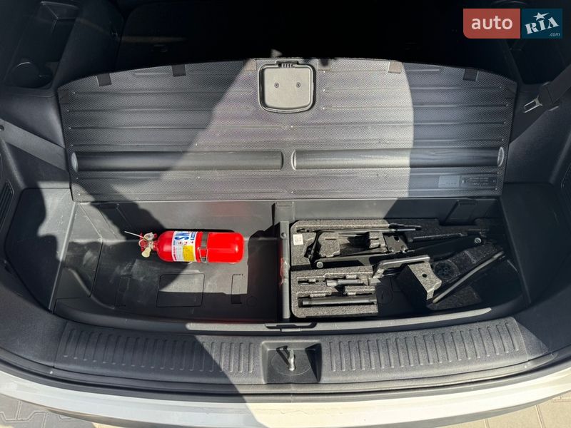 Внедорожник / Кроссовер Kia Sorento 2015 в Житомире фото 16 Внедорожник / Кроссовер Kia Sorento 2015 в Житомире