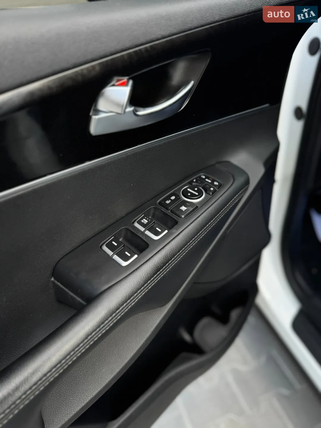 2015 Kia Sorento - мініатюра 24