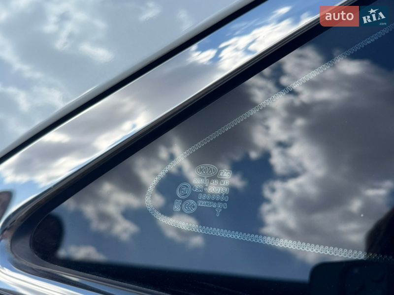 Внедорожник / Кроссовер Kia Sorento 2015 в Житомире фото 49 Внедорожник / Кроссовер Kia Sorento 2015 в Житомире