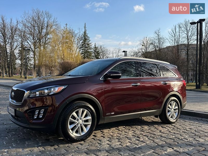 Позашляховик / Кросовер Kia Sorento 2017 в Києві