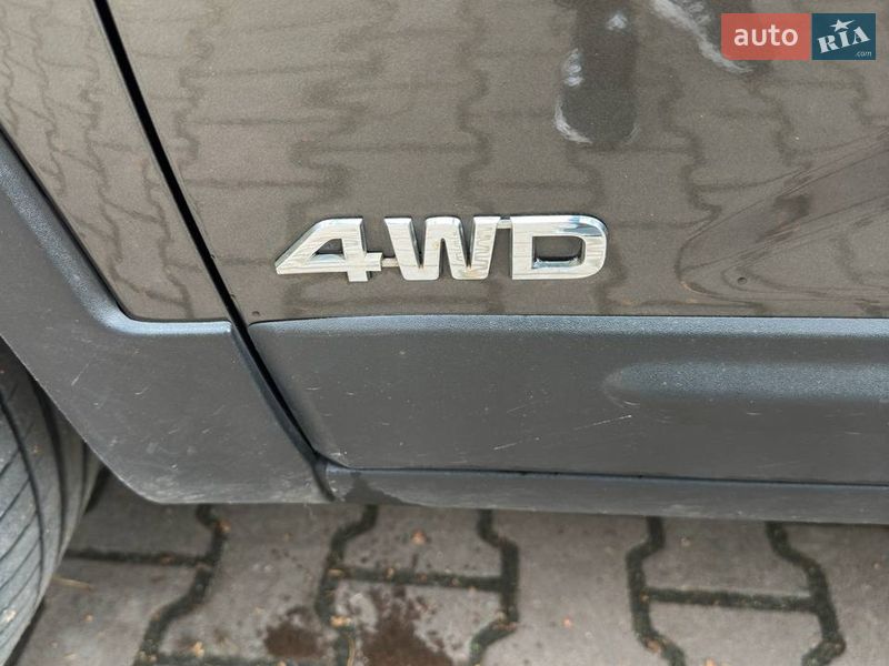 Позашляховик / Кросовер Kia Sorento 2010 в Новояворівську