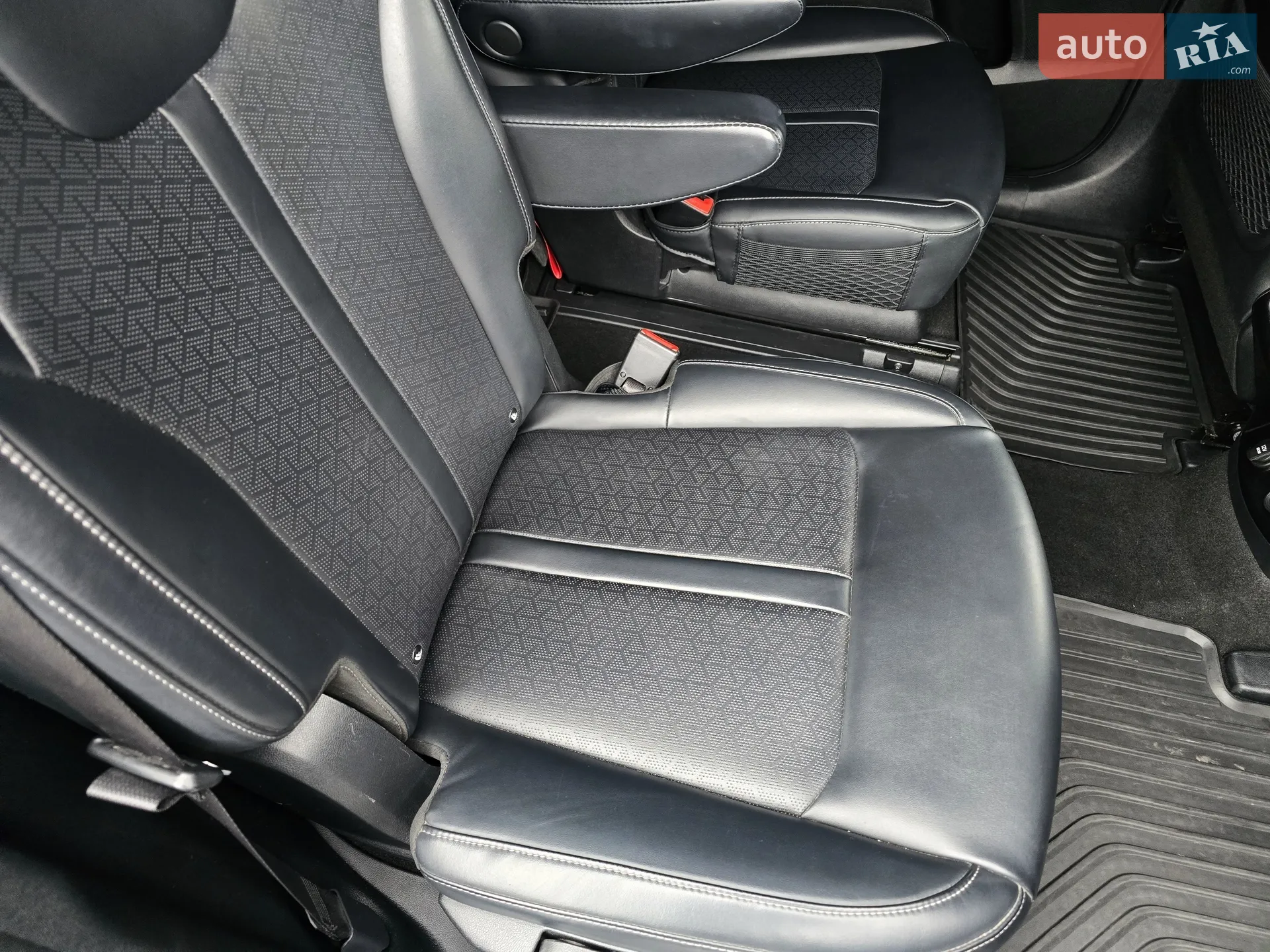 2022 Kia Sorento - мініатюра 72