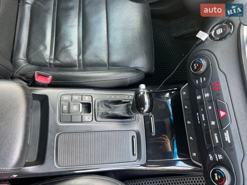 Позашляховик / Кросовер Kia Sorento 2017 в Тернополі