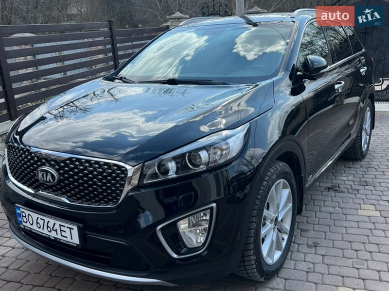 Позашляховик / Кросовер Kia Sorento 2017 в Тернополі