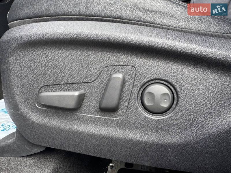 Внедорожник / Кроссовер Kia Sorento 2019 в Киеве