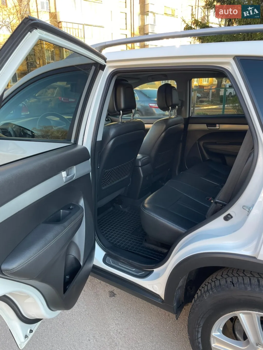 2010 Kia Sorento - мініатюра 12