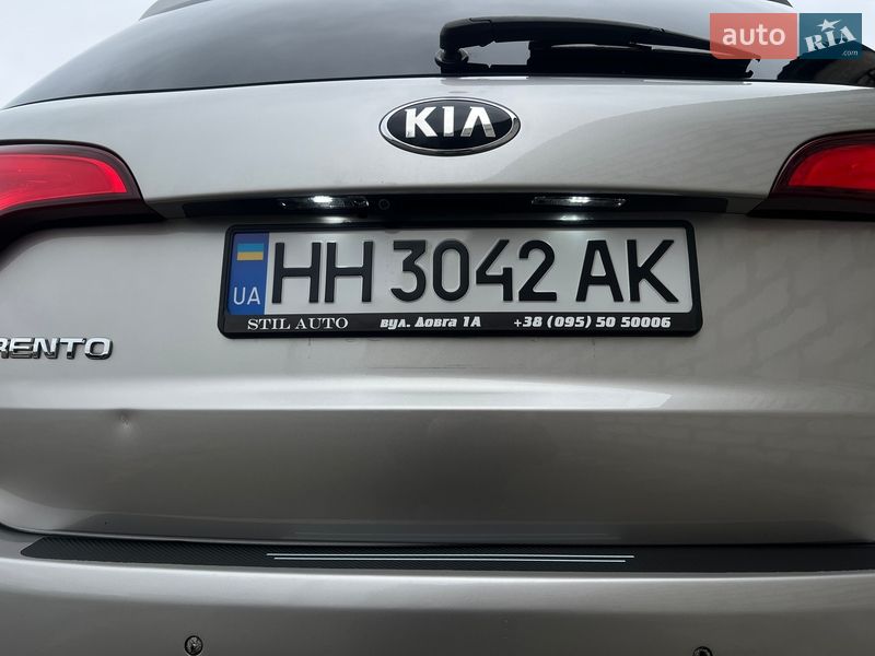 Позашляховик / Кросовер Kia Sorento 2013 в Одесі