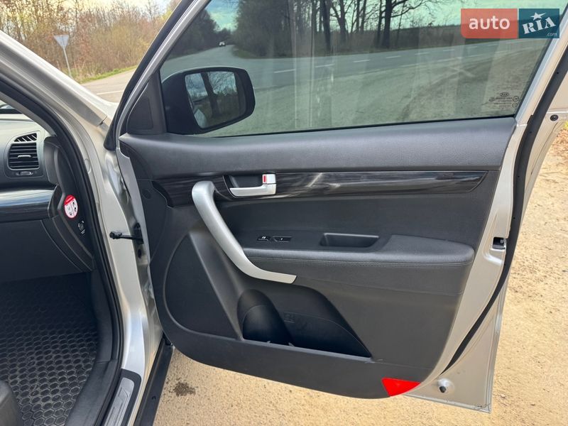 Внедорожник / Кроссовер Kia Sorento 2010 в Богородчанах