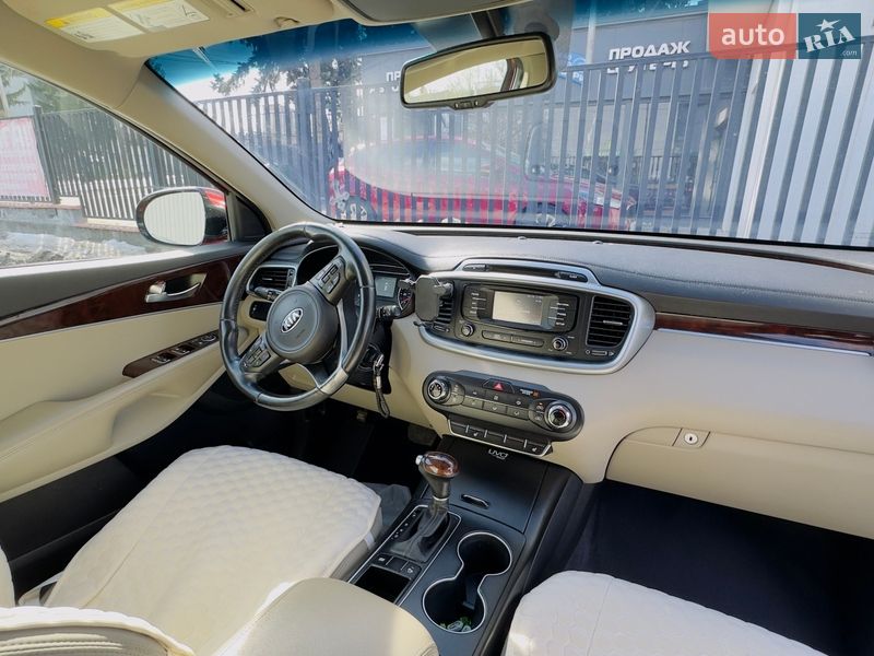 Внедорожник / Кроссовер Kia Sorento 2015 в Чорткове