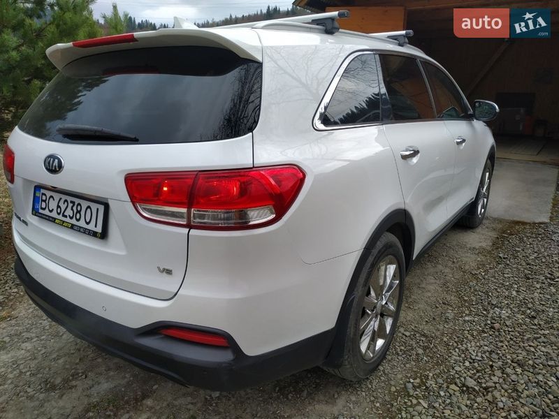 Позашляховик / Кросовер Kia Sorento 2016 в Сколе